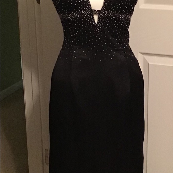 Stunning Black Gown Halter Neck with Embellishment - Picture 8 of 8